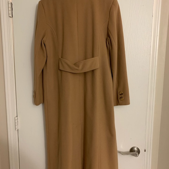 Trench coat - Picture 2 of 2